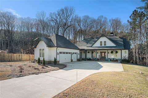 Single Family Residence in Loganville GA 2312 Allison Way.jpg