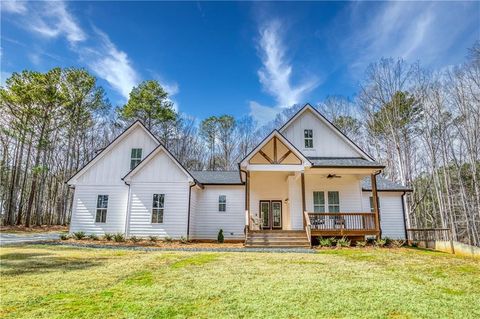 Single Family Residence in Good Hope GA 1535 Jim Edmondson Road.jpg