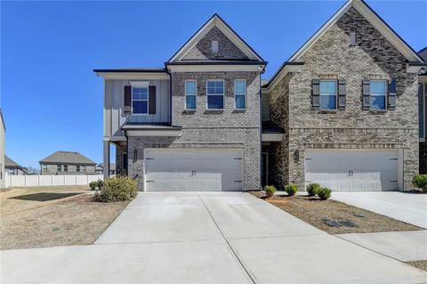 Townhouse in Buford GA 3353 Pearl Ridge Way.jpg