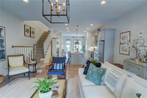 Townhouse in Roswell GA 14 Lochurst Lane #153 7.jpg