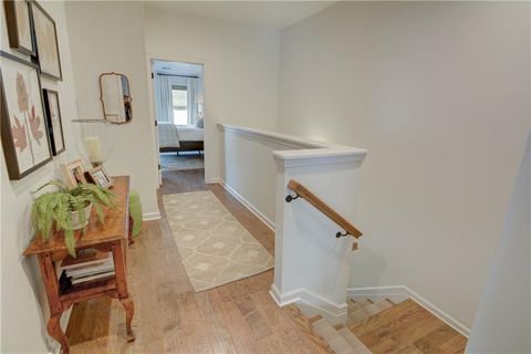 Townhouse in Roswell GA 14 Lochurst Lane #153 14.jpg