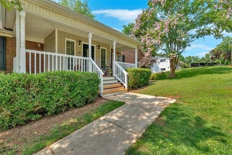 Single Family Residence in Cartersville GA 11 Chestnut Street 3.jpg