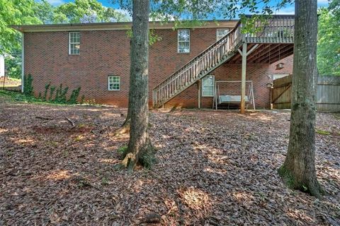 Single Family Residence in Cartersville GA 11 Chestnut Street 31.jpg