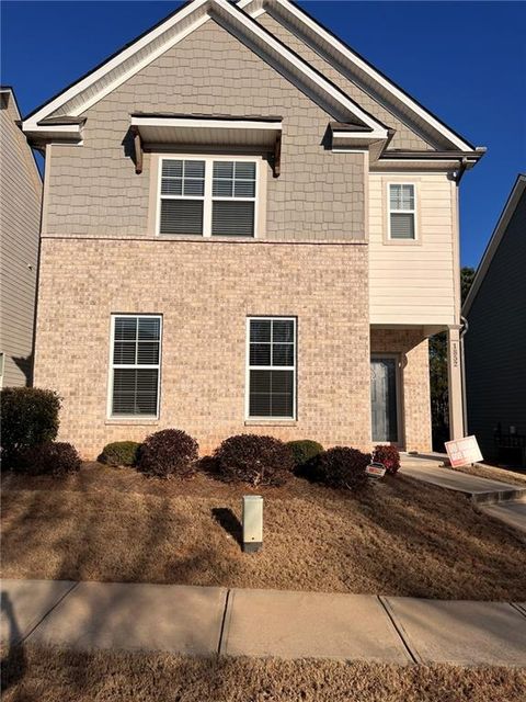 Single Family Residence in East Point GA 1852 Laurel Green Way.jpg