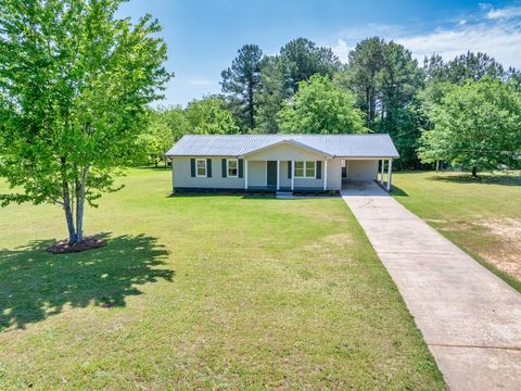 Single Family Residence in Monroe GA 717 Phillips Drive.jpg