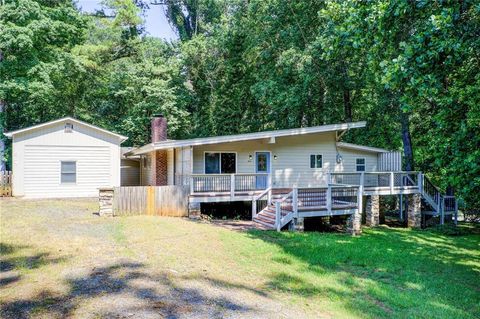 Single Family Residence in Woodstock GA 504 N Little Victoria Road 25.jpg