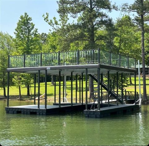 Single Family Residence in Woodstock GA 504 N Little Victoria Road 41.jpg