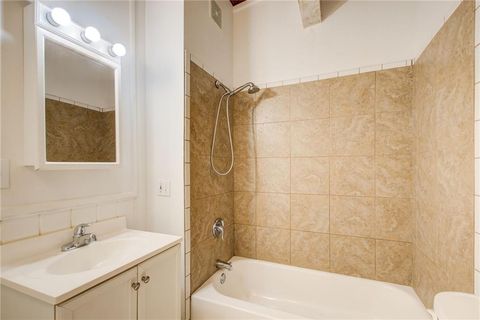 Single Family Residence in Woodstock GA 504 N Little Victoria Road 17.jpg