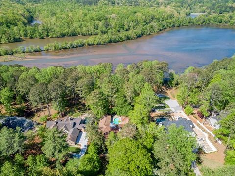 Single Family Residence in Sandy Springs GA 9355 Huntcliff Trace.jpg