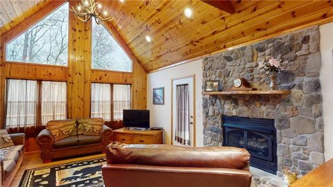 Single Family Residence in Blairsville GA 24 Rocky Top Heights Road 18.jpg
