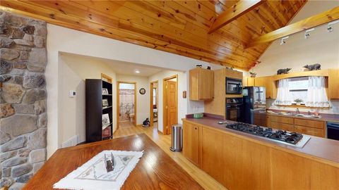 Single Family Residence in Blairsville GA 24 Rocky Top Heights Road 13.jpg