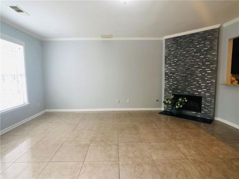 Townhouse in Johns Creek GA 4645 Valais Court #10 4.jpg