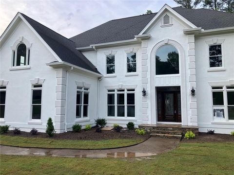 Single Family Residence in Alpharetta GA 870 Thornberry Drive 2.jpg