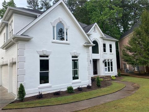 Single Family Residence in Alpharetta GA 870 Thornberry Drive 1.jpg