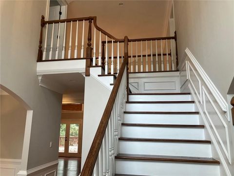 Single Family Residence in Alpharetta GA 870 Thornberry Drive 20.jpg