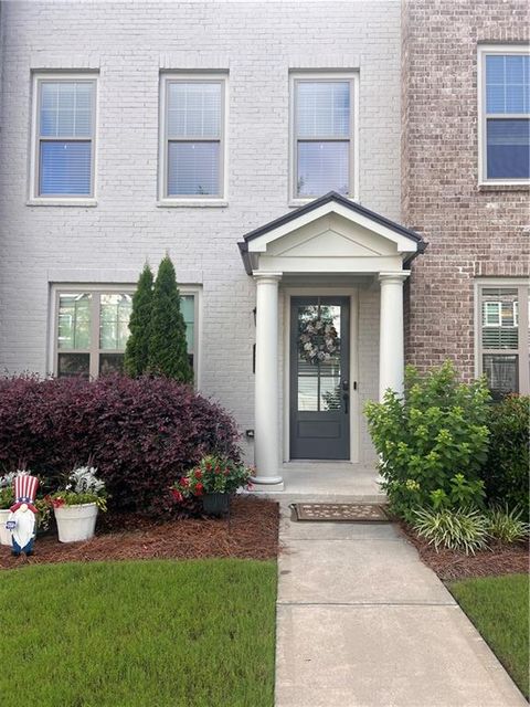 Townhouse in Roswell GA 20057 Windalier Way.jpg