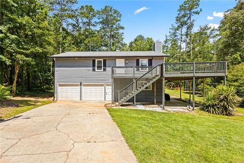 Single Family Residence in Villa Rica GA 1491 Stonington Court.jpg