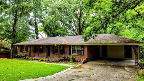 Single Family Residence in Austell GA 6470 Sherwood Trail.jpg