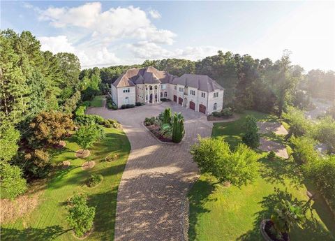 Single Family Residence in Roswell GA 1513 Jones Road.jpg