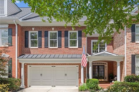 Townhouse in Roswell GA 4905 Village Green Drive.jpg