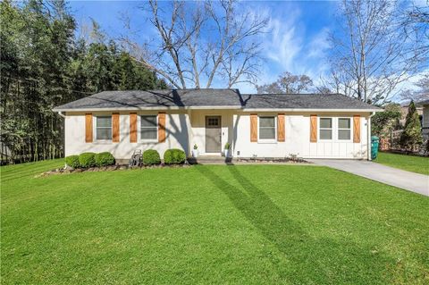 Single Family Residence in Smyrna GA 3096 Highland Drive.jpg