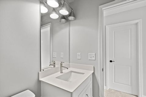 Single Family Residence in Woodstock GA 1101 Cooks Farm Way 39.jpg