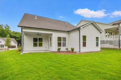 Single Family Residence in Woodstock GA 1101 Cooks Farm Way 17.jpg
