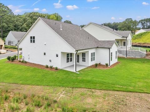 Single Family Residence in Woodstock GA 1101 Cooks Farm Way 14.jpg