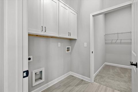 Single Family Residence in Woodstock GA 1101 Cooks Farm Way 34.jpg
