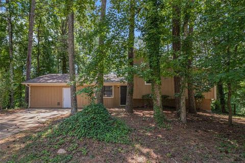 Single Family Residence in Douglasville GA 5983 Orchard Road.jpg