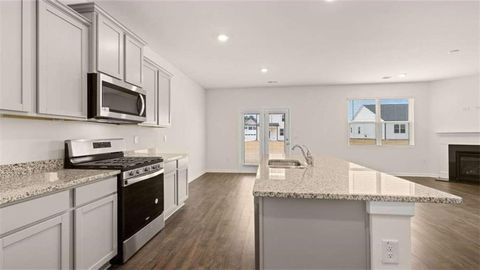 Single Family Residence in Statham GA 287 Abbott Road 11.jpg