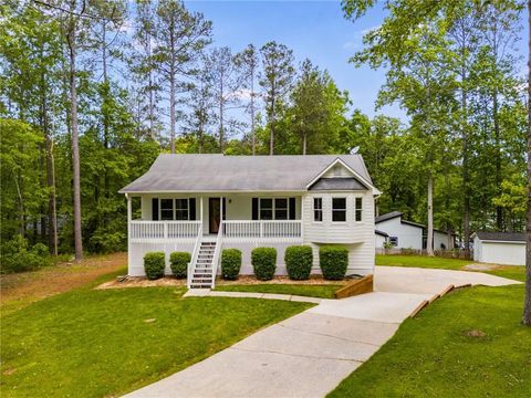 Single Family Residence in Villa Rica GA 1094 Plantation Court.jpg