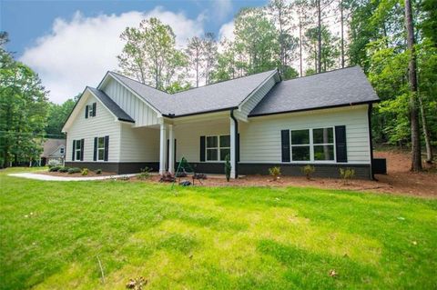 Single Family Residence in Villa Rica GA 5525 Belle Meade Drive.jpg