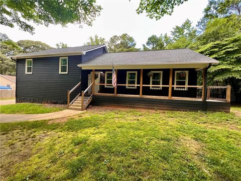 Single Family Residence in Woodstock GA 124 Dockside Downs Drive.jpg