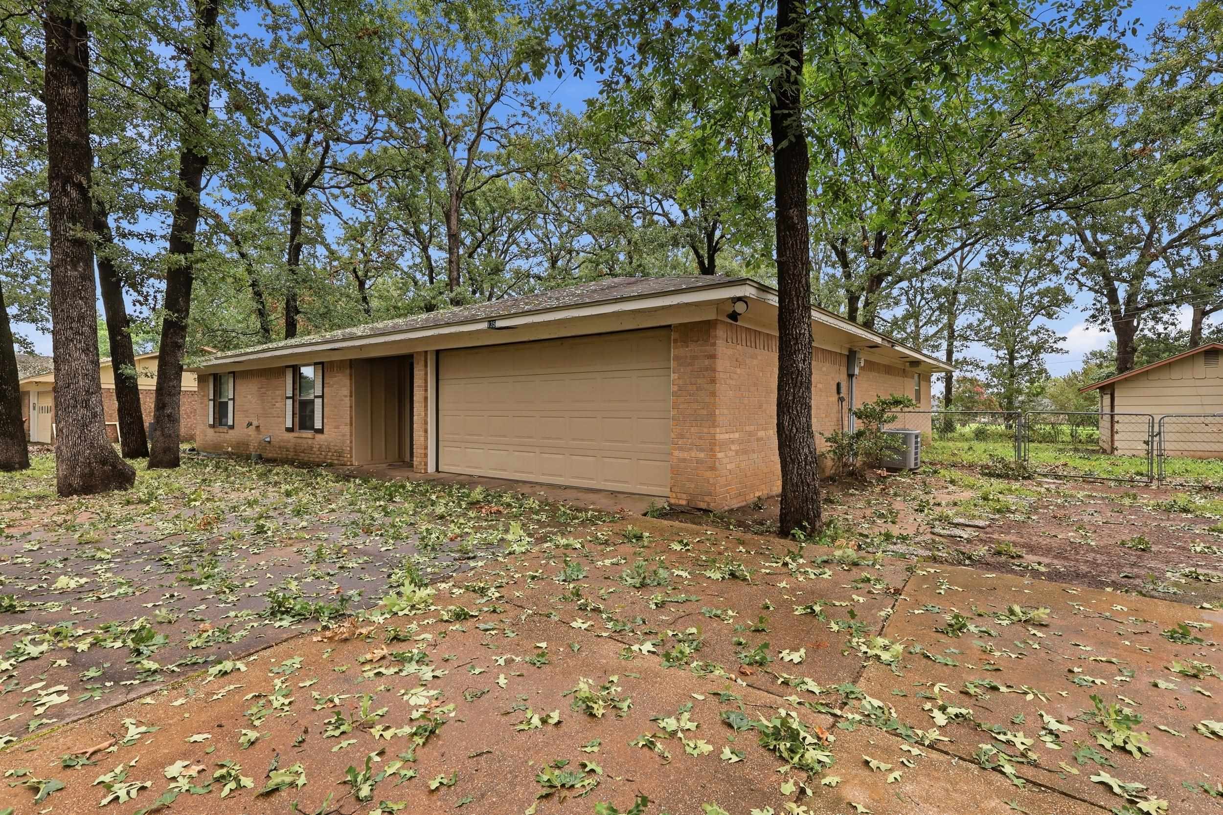 135 46 St, Paris, TX 75460 photo