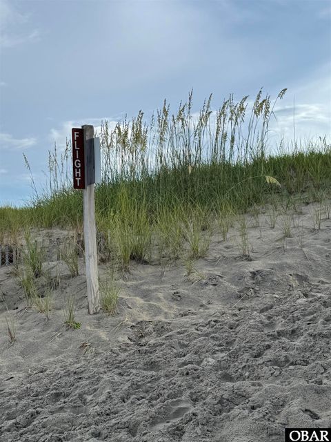 Single Family Residence in Duck NC 106 Flight Drive #Lot 4 4.jpg