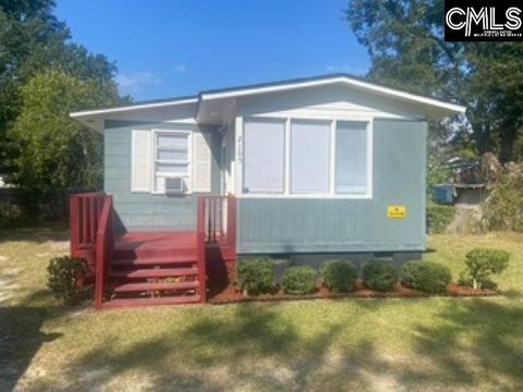 Single Family Residence in Columbia SC 2105 Ervin Street.jpg