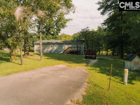 Manufactured Home in Ridgeway SC 3541 Deer Run Road.jpg