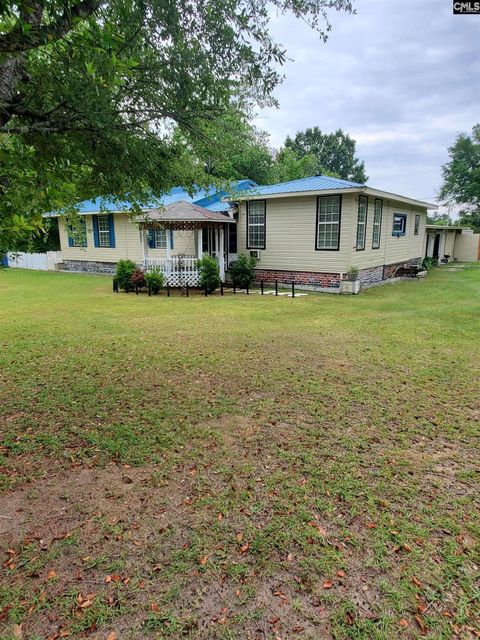 Manufactured Home in Gadsden SC 8001 Bluff Road.jpg