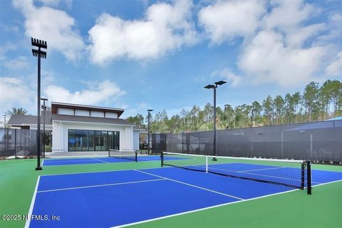 Single Family Residence in Yulee FL 350 TRANQUIL TRAIL Circle 30.jpg
