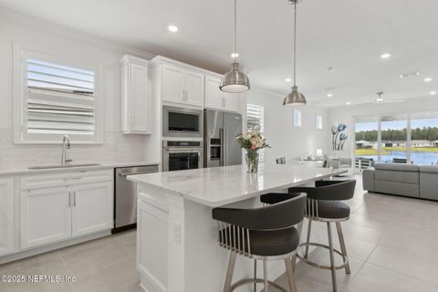 Single Family Residence in Yulee FL 350 TRANQUIL TRAIL Circle 4.jpg