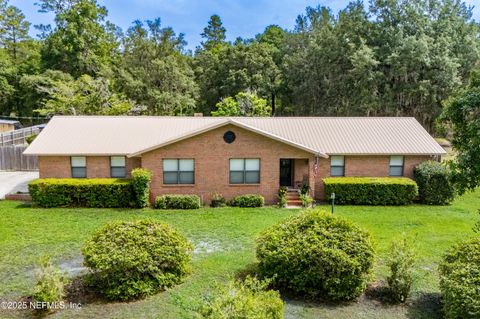 Single Family Residence in Starke FL 363 SE 73 Street.jpg