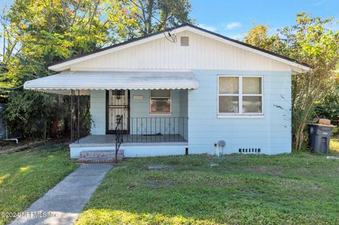 Single Family Residence in Jacksonville FL 1526 W 14TH Street.jpg