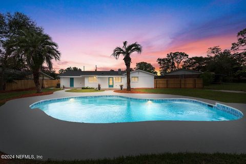 Single Family Residence in Jacksonville FL 916 GROVE PARK Court 6.jpg