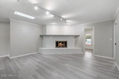Single Family Residence in Jacksonville FL 916 GROVE PARK Court 26.jpg
