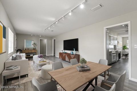 Single Family Residence in Jacksonville FL 916 GROVE PARK Court 9.jpg