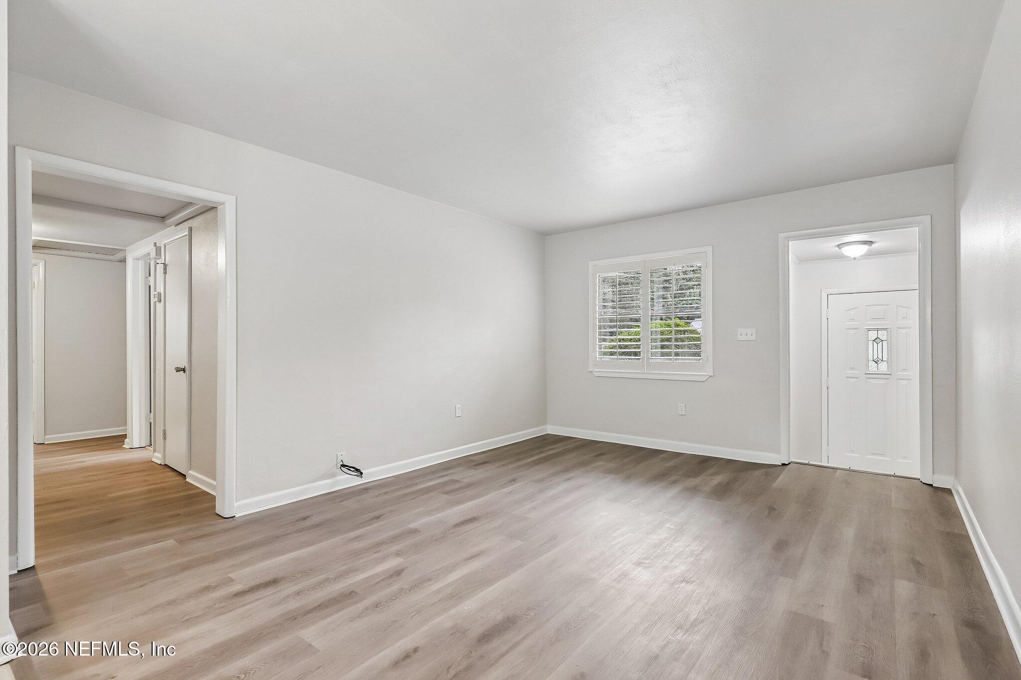 8370 Brackridge Blvd, Jacksonville, FL 32216 photo