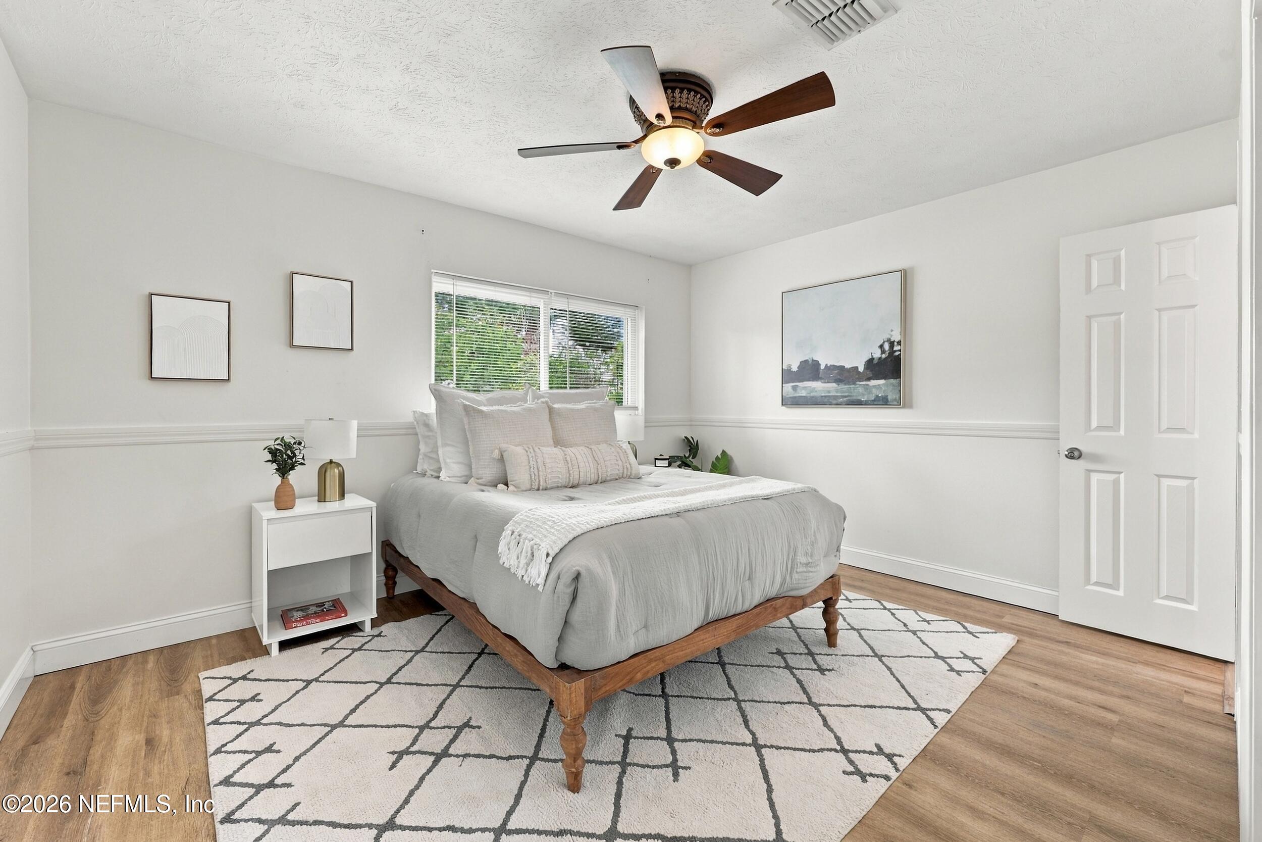 25 Sandra Dr, Jacksonville Beach, FL 32250 photo