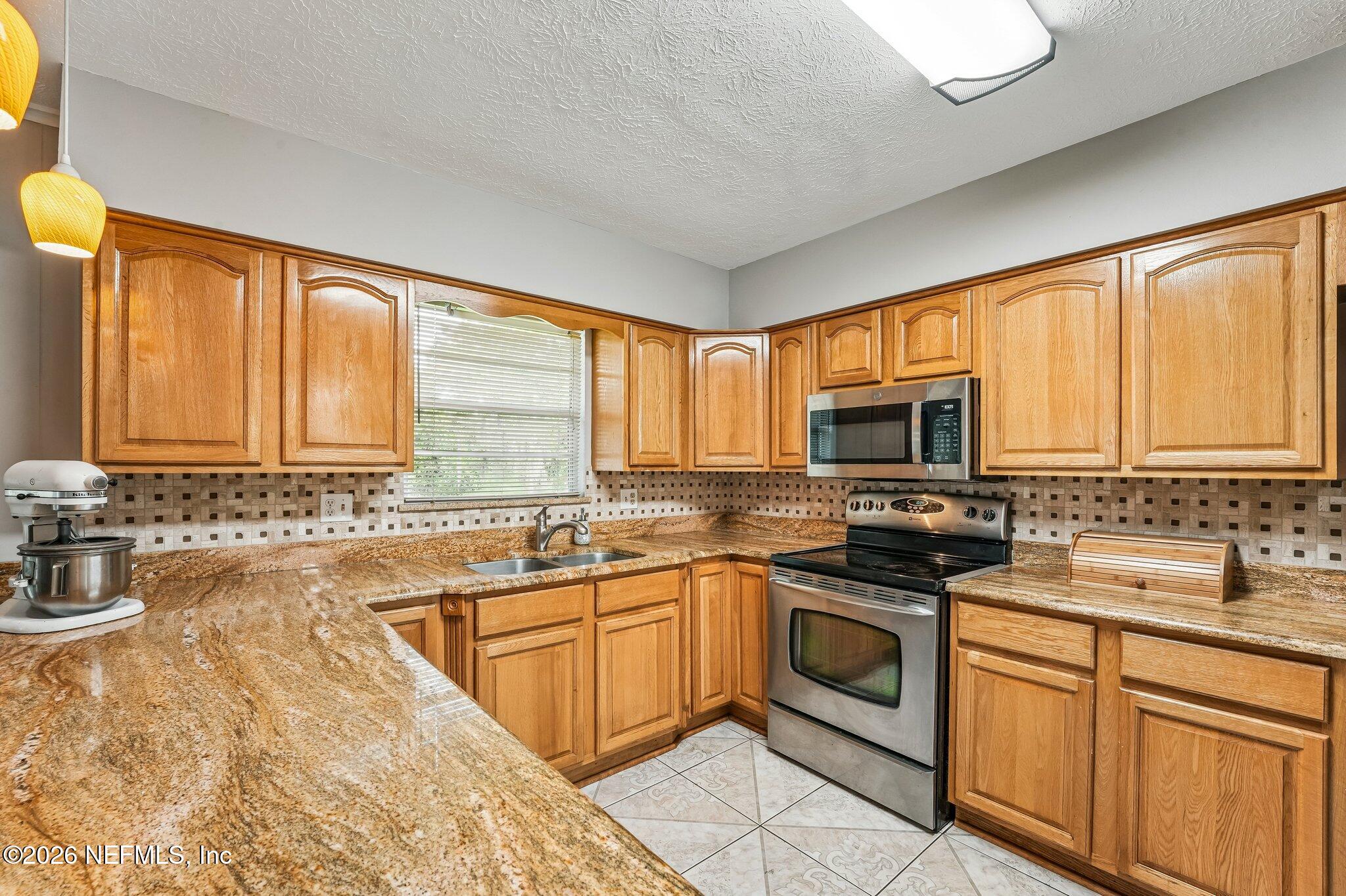 2230 Hopkins St, Orange Park, FL 32073 photo