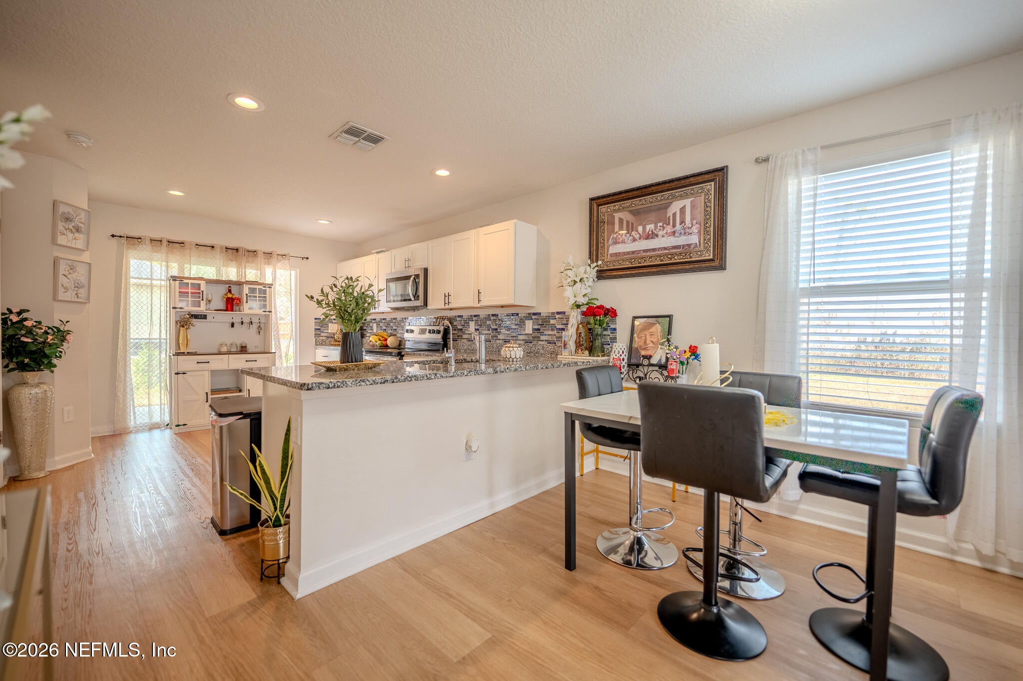 546 Monty Ln, Jacksonville, FL 32225 photo